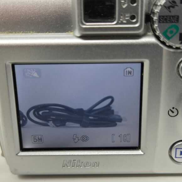 Nikon Coolpix 5600 5.1MP Digital Camera 3x Optic E5600 Original Box Manual Case - Picture 13 of 16